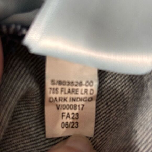 Gap Low Rise '70s Flare Jeans Size 29/8P NWT - Picture 9 of 11